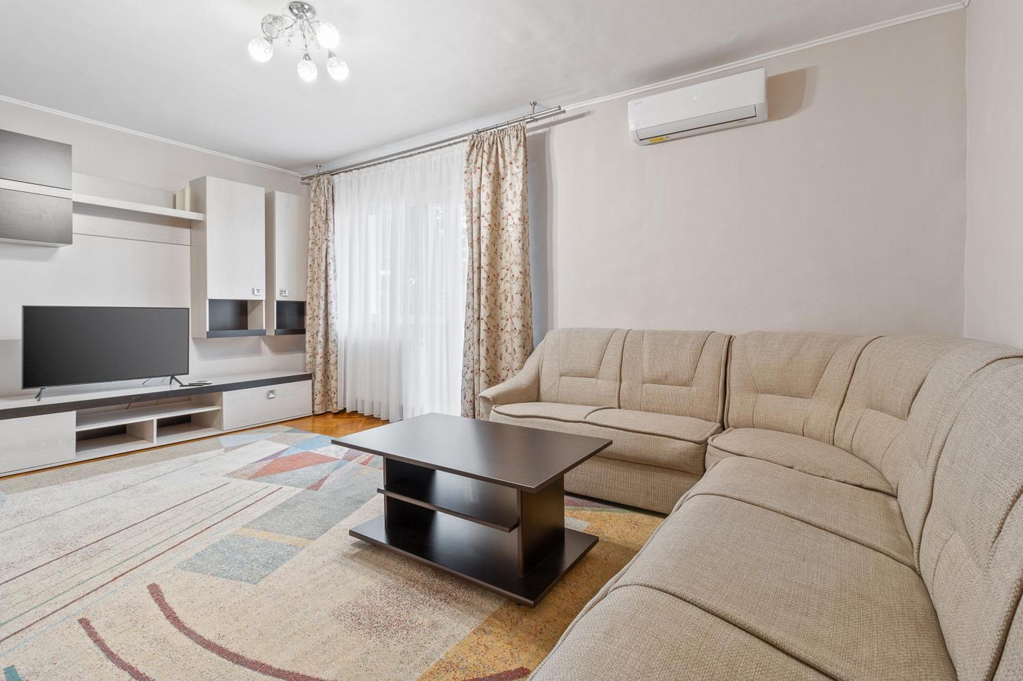 Apartament Helena Oradea Zewnętrze zdjęcie